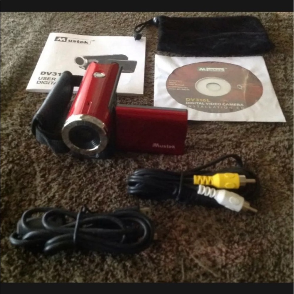 Mustek DV316L Digital Video Camera 6-in-1 Multifunctional Camera